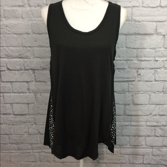 Vocal tank - Picture 5 of 7